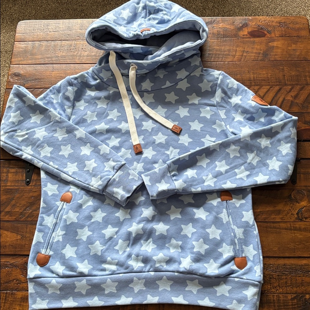 Wanakome Blue Star Hoodie
